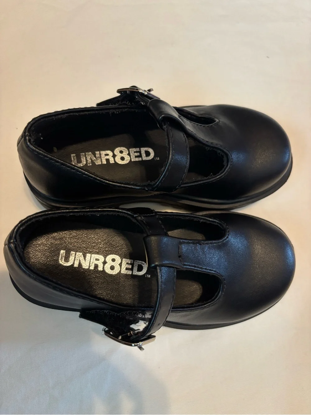 UNR8ED Girls Black Mary Jane Shoes Size 8M Buckle Strap